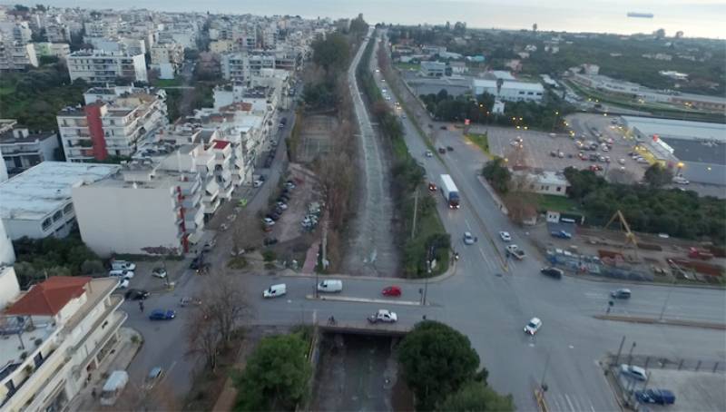 Χωρίς πυξίδα και σχέδιο κινείται η πόλη