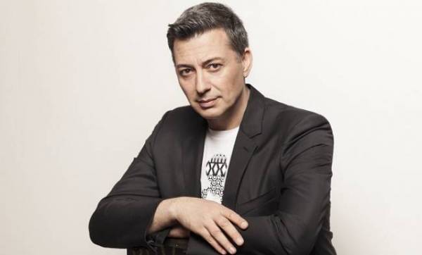 Κερδίστε 4 διπλές προσκλήσεις για την εμφάνιση του Νίκου Μακρόπουλου στη "Δυτική Ακτή" στην Καλαμάτα