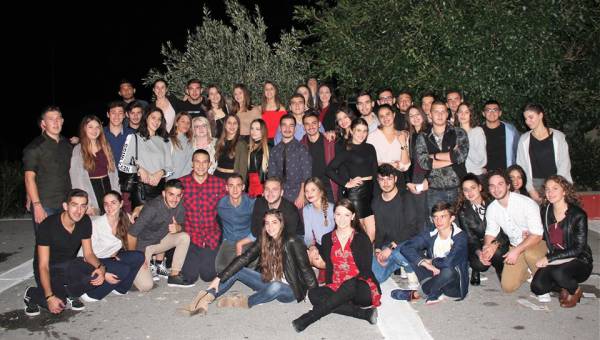 Επιτυχημένο γλέντι στο Λύκειο Κυπαρισσίας