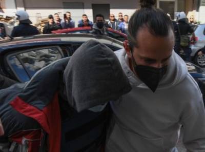 Δολοφονίες Ανδραβίδα: Απολογείται ο καθ ομολογία δράστης - Τι θα ισχυριστεί για το τετραπλό φονικό (βίντεο)