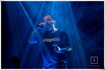 Ο ράπερ Βέβηλος δίνει “μυστηριώδες” ραντεβού στην Καλαμάτα