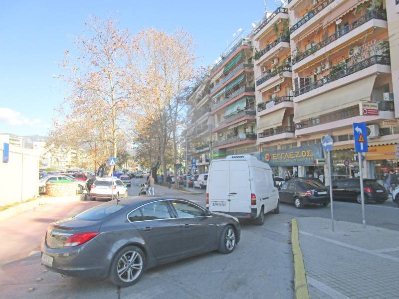 Οι αναπλάσεις όξυναν την κατάσταση στο κέντρο της Καλαμάτας: Το κυκλοφοριακό χειροτερεύει αλλά η μελέτη αγνοείται