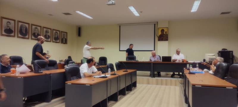 Πολλά ερωτήματα από την αντιπολίτευση στο Δημοτικό Συμβούλιο Τριφυλίας