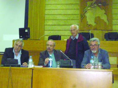 320 είδη ξενιστών της Xylella 