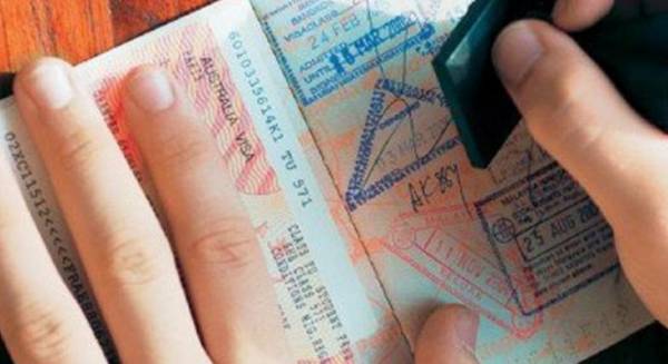 Καλαμάτα: Επιχείρησαν να ταξιδέψουν με πλαστά διαβατήρια