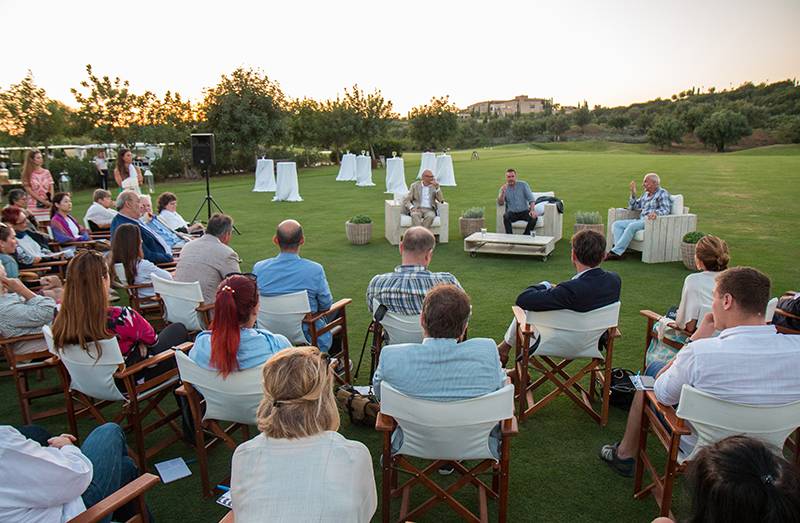 «Η δημοκρατία και τα βιβλία» το Σεπτέμβριο στην Costa Navarino