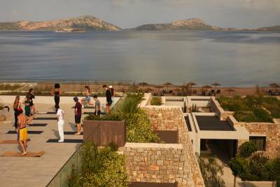 Φθινόπωρο ευεξίας και ενέργειας στο W Costa Navarino - Δύο ξεχωριστές εμπειρίες αναζωογονούν σώμα και πνεύμα