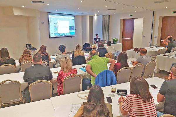 Καλαμάτα: Σεμινάριο Τεχνητής Νοημοσύνης στη φωτογραφία και το βίντεο