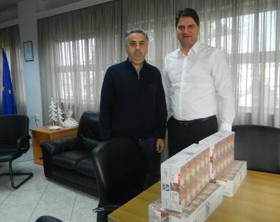Συνταξιούχοι και εργαζόμενοι του ΟΤΕ ενίσχυσαν το Κοινωνικό Παντοπωλείο Μεσσήνης