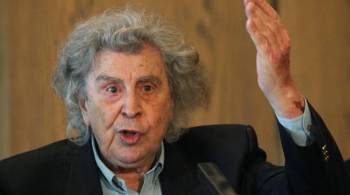 Στηρίζει την συγκέντρωση του ΚΚΕ ο Μίκης Θεοδωράκης