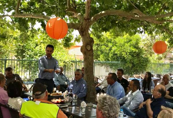 Το παλιό που παριστάνει το νέο