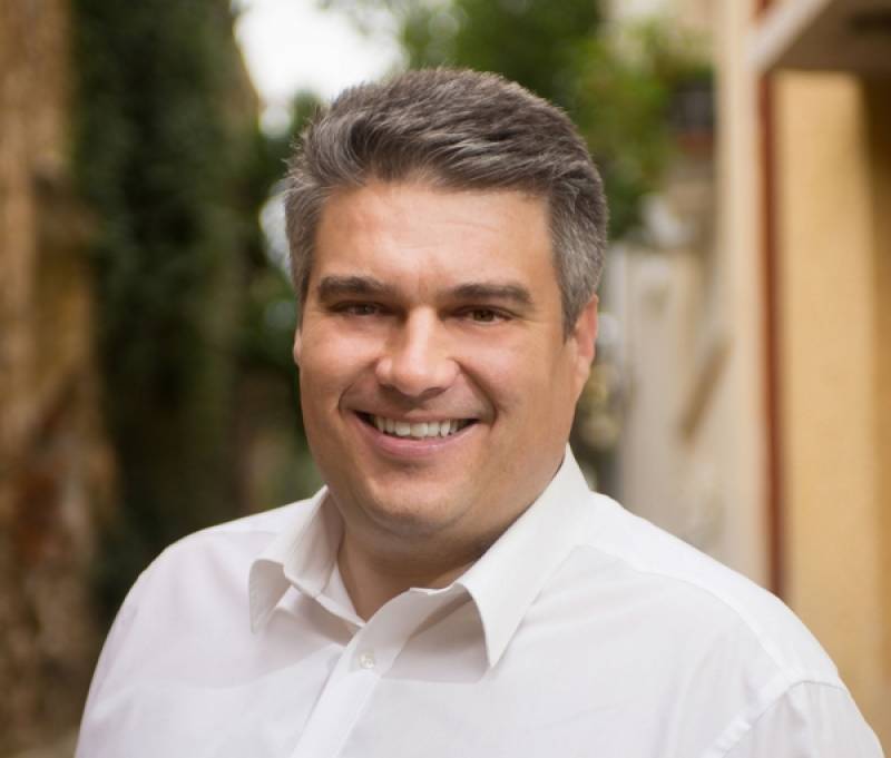 Διεθνές αεροπορικό κέντρο ζητεί ο βουλευτής Μίλτος Χρυσομάλλης