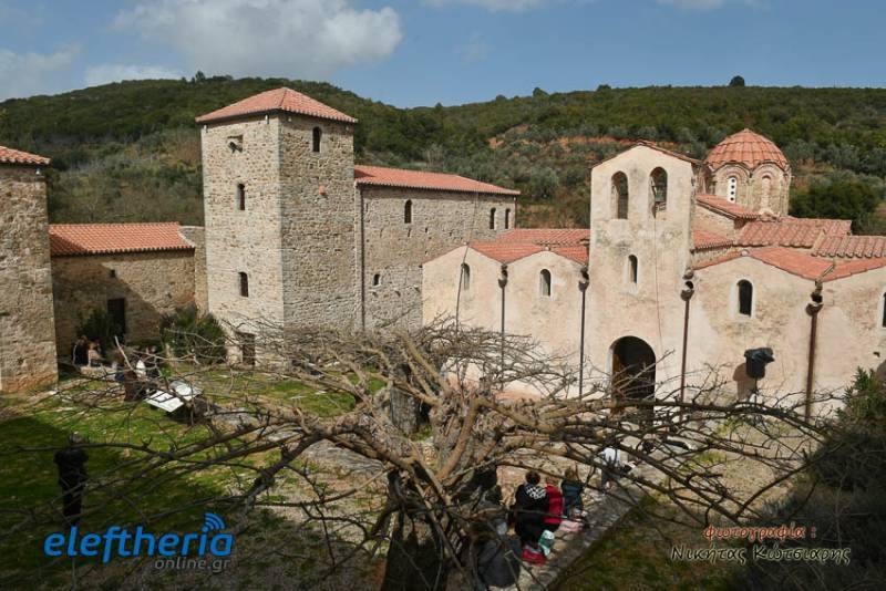 Οι Δ’ Χαιρετισμοί σήμερα στο Ανδρομονάστηρο