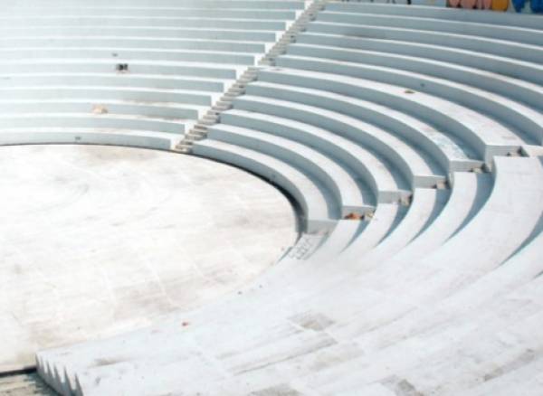 Συμπληρωματική σύμβαση για το Ανοιχτό Θέατρο Καλαμάτας