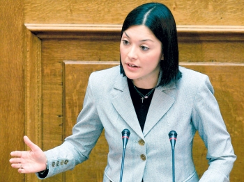 Νάντια: &quot;Θα καλυφθούν 3 θέσεις σε νοσοκομεία της Μεσσηνίας από τους καταλόγους επικουρικών ιατρών&quot;