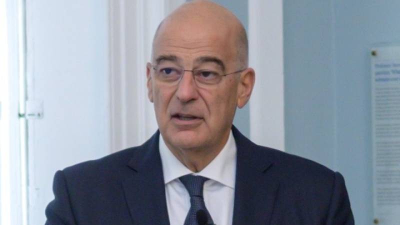 Μήνυμα Δένδια για τη γιορτή των Θεοφανίων: Nα μας φέρει υγεία και φώτιση