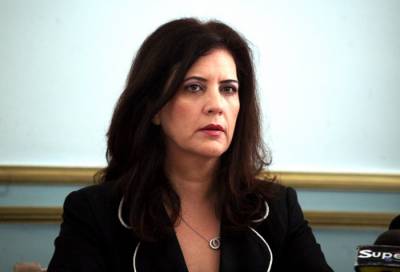 Σόου Νικολάκου κατά της &quot;Ε&quot;: &quot;Σεξισμός&quot; το ξεκατίνιασμα