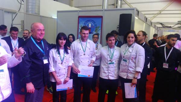 4 μετάλλια για τη Σχολή Μαγειρικής "Ορίζων" Καλαμάτας