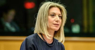 Μ. Καρυστιανού: Πολιτικές «αναταράξεις» για το κόμμα που προανήγγειλε (Βίντεο)