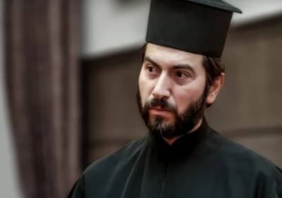 Κιβωτός του Κόσμου: Απειλεί με μηνύσεις ο πατέρας Αντώνιος (Βίντεο)