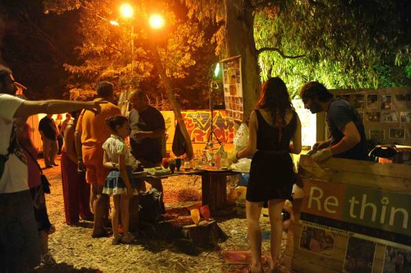 Το Re:Think στο Φεστιβάλ Δρόμου