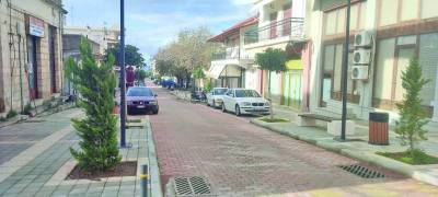 Θερινό ωράριο στα καταστήματα της Κυπαρισσίας