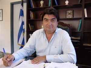 Β. Γιαννακούρας: "Δεν θα επιτρέψουμε σε κανένα να διανοηθεί ότι μπορεί με τις αποφάσεις του να διακόψει την ιστορική συνέχεια του 11ου Συντάγματος"