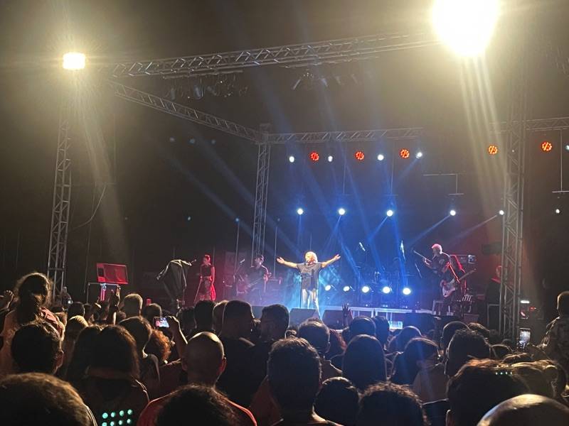 Καλαμάτα: Μουσικό ταξίδι στον χρόνο από τον Βασίλη Παπακωνσταντίνου (βίντεο)