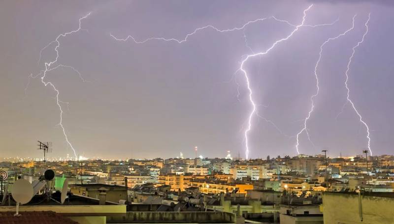 Έκτακτο δελτίο από την ΕΜΥ: Απότομη αλλαγή του καιρού από το βράδυ με βροχές και καταιγίδες