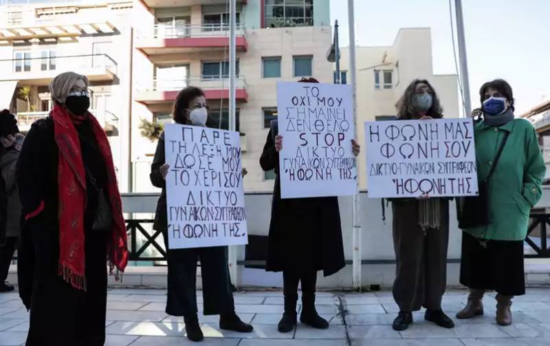 Γυναικτονία Ελένης Τοπαλούδης: Συγκίνηση με τις καταθέσεις των γονιών