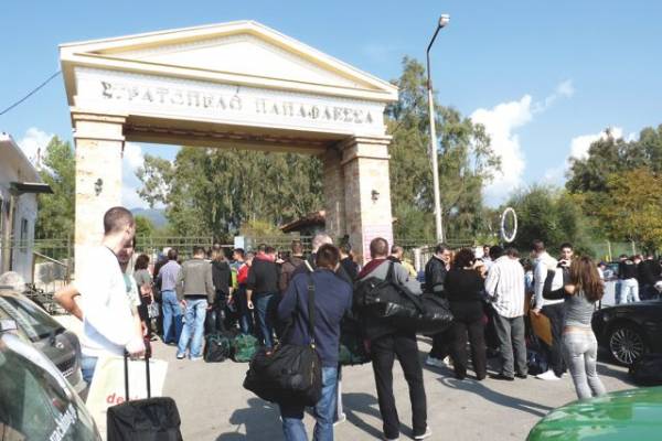 Σήμερα η σύσκεψη στο Δήμο Καλαμάτας: Να μιλήσουν οι βουλευτές για το στρατόπεδο