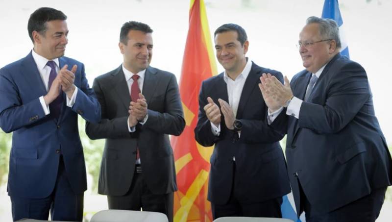 Τσίπρας: Δίνει σε φοιτητές τα ποσά από τις βραβεύσεις του για τη Συμφωνία των Πρεσπών