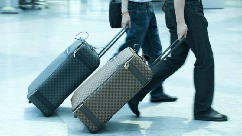 Ερευνα: Το 67% των Ελλήνων του εξωτερικού δεν επιθυμεί να επιστρέψει στην Ελλάδα