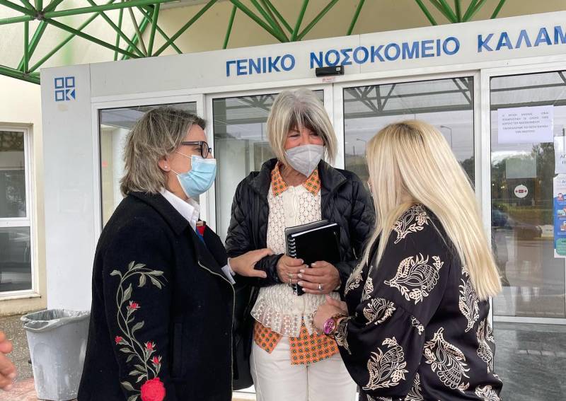 Επίσκεψη της Πέγκυς Νίκα στο Νοσοκομείο Καλαμάτας