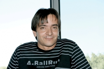 Ο οδηγός του ΚΤΕΛ που έκανε... το γύρο της Ελλάδας για το "παραμύθι" με τα 250.000 ευρώ