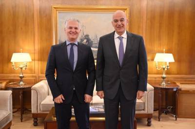 Συνάντηση Πτωχού – Δένδια: Στο επίκεντρο η σχολή drones στην Τρίπολη