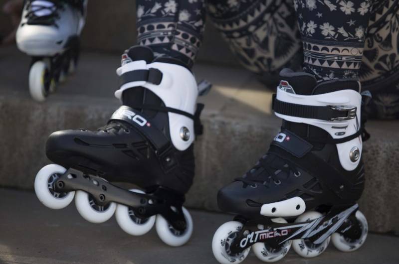 Πατίνια και roller hockey από το Κέντρο Νέων Καλαμάτας