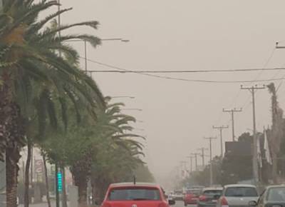 Σαν να μην συμβαίνει τίποτα