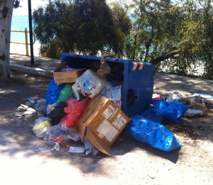 Ανήλικοι εμπρηστές κάδων ανακύκλωσης