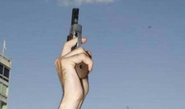 Νεκρός 35χρονος από μπαλωθιές σε βάφτιση στην Καρδίτσα