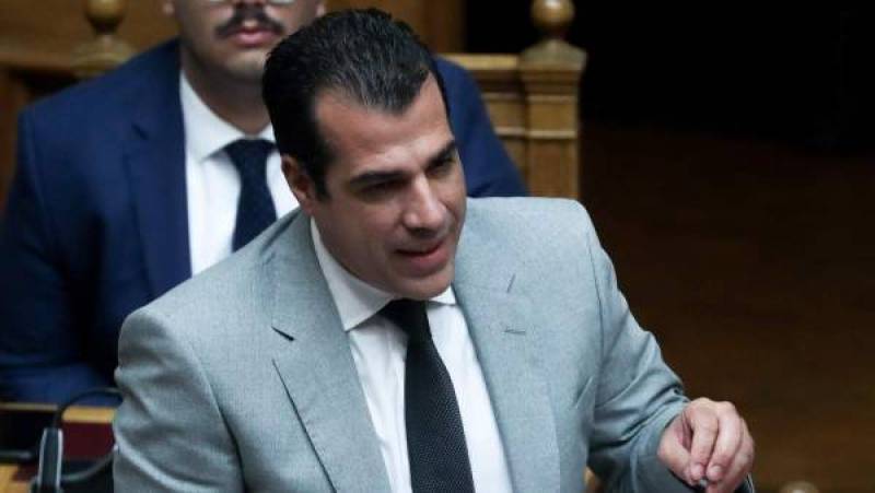 Πλεύρης: "Με αυστηρά μέτρα η επιστροφή των ανεμβολίαστων υγειονομικών από 1.1.2023"