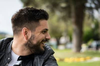 Μεταμόσχευση μαλλιών: Ποια τεχνική ταιριάζει καλύτερα σε εσένα;