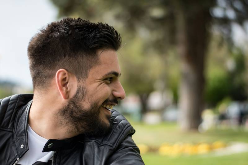 Μεταμόσχευση μαλλιών: Ποια τεχνική ταιριάζει καλύτερα σε εσένα;