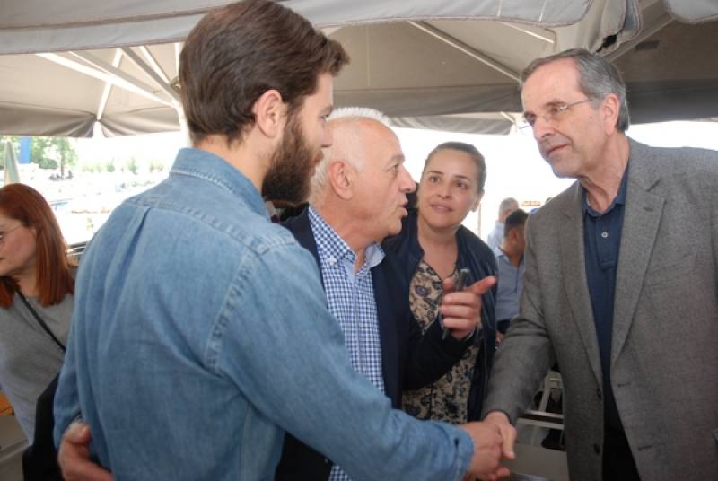 Ευχές με Σαμαρά αντάλλαξε ο Αδαμόπουλος