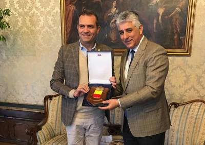 Συνάντηση Καφαντάρη με το δήμαρχο Νάπολης