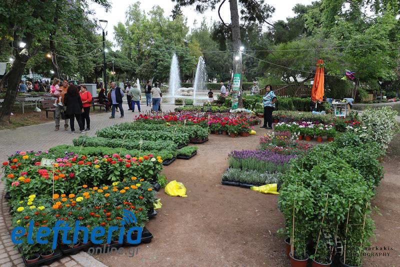 Εγκαινιάστηκε η 11η Ανθοκομική Εκθεση Καλαμάτας (βίντεο-φωτογραφίες)