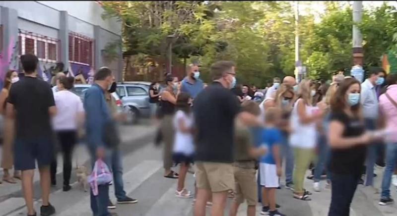 Γρίπη και κορονοϊός: ανησυχία για το «κοκτέιλ ιών» τον χειμώνα (βίντεο)