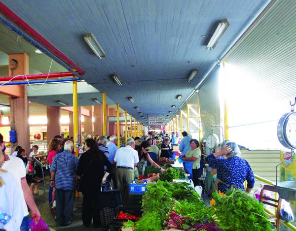 Αλλαγή φωτισμού στην Κεντρική Αγορά Καλαμάτας