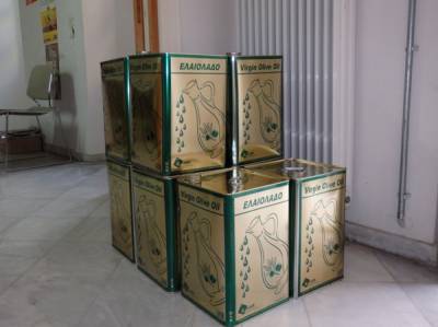 170 κιλά λάδι για το Δημοτικό Παντοπωλείο Καλαμάτας