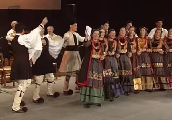 Το Λύκειον Ελληνίδων χόρεψε στο Αργος